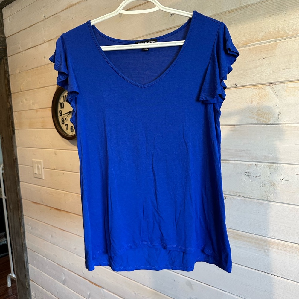 Cable & Gauge | Royal Blue Frilly Sleeve Tee
